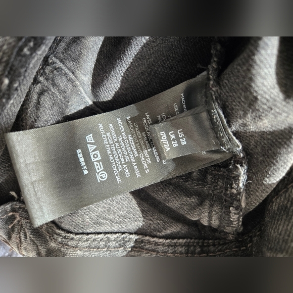 We The Free women's black denim bell bottom flate jeans | size 28 - Picture 5 of 7